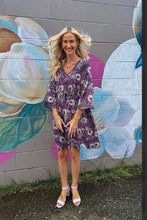 Load image into Gallery viewer, Michelle Dress in Paisley 🇨🇦
