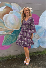 Load image into Gallery viewer, Michelle Dress in Paisley 🇨🇦