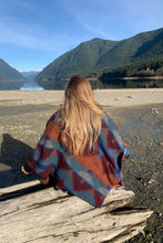 Load image into Gallery viewer, Blanket Shawl 🇨🇦