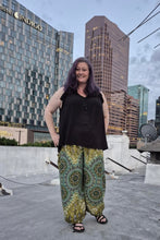 Load image into Gallery viewer, Harem Pants Green