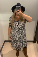 Load image into Gallery viewer, Debbie Dress šØš¦