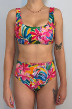 Load image into Gallery viewer, Sport style swimwear top full coverage and comfortable. Swimwear made with high quality fabric available at SunLaced Apparel in Abbotsford 
Swimwear near me 
Swimsuit for big girls 
Holiday clothing and swimsuits. Fraser valley’s favourite place to shop for Summer clothing