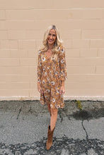 Load image into Gallery viewer, Michelle Dress in Paisley 🇨🇦