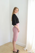 Load image into Gallery viewer, Loose Fitting Crop Top in 'Tara' Style, Made Locally in Vancouver With Eco-Tech Bamboo Material
Bamboo clothing AbbotsfordCanadian clothing store near me
Canadian made women's clothing. Omens clothing in Abbotsford. Canadian owned businesses near me.
 Canadian retailers.
Made in Canada women's clothing.
Made in Canada near me.
