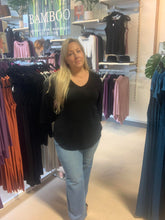 Load image into Gallery viewer, bamboo clothing canada
Black Bamboo Blouse 
Bamboo clothing in Abbotsford.
Bamboo womens clothing Abbotsford BC
Bamboo clothing Abbotsford store