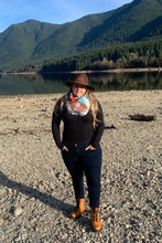 Load image into Gallery viewer, Aztec Scarf 🇨🇦
