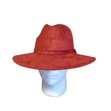 Load image into Gallery viewer, Suede Hat
