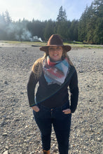 Load image into Gallery viewer, Aztec Scarf 🇨🇦
