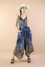 Load image into Gallery viewer, Beach Jumpsuit with belt
