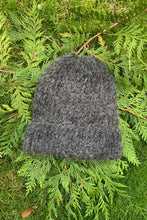 Load image into Gallery viewer, Toque 🇨🇦
