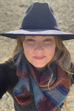 Load image into Gallery viewer, Aztec Scarf 🇨🇦
