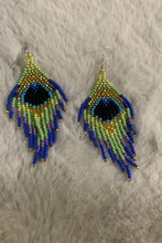 Load image into Gallery viewer, Beaded Earrings 🇨🇦
