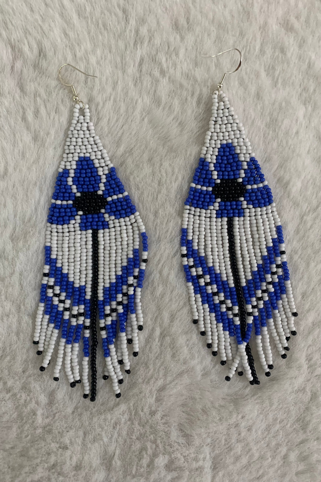 Beaded Earrings 🇨🇦
