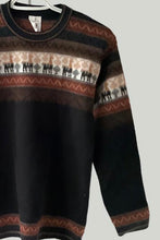 Load image into Gallery viewer, Alpaca Wool Sweater (7 Prints)
