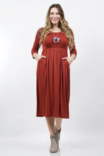 Load image into Gallery viewer, Local dress shop with plus sizes. Cute plus size dresses in Abbotsford BC. Plus dresses in lower mainland. Abbotsford best shop for plus size fashion. Boho fashion for plus size women.
