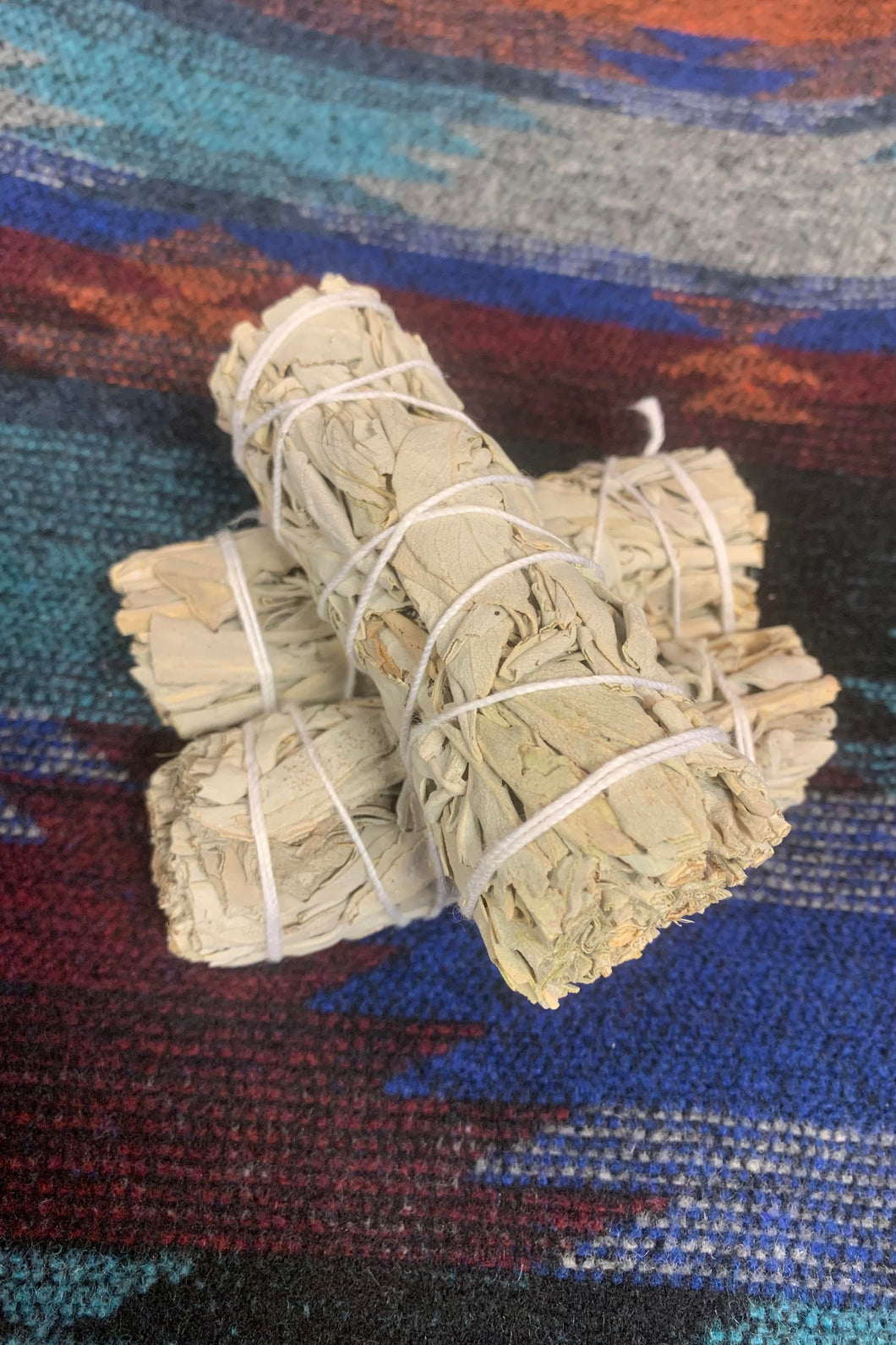 4 Inch Sage Bundle. Burns Beautifully. Supporting Indigenous Artists.