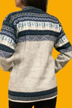 Load image into Gallery viewer, Wool sweaters in Abbotsford BC. Alpaca wool sweaters in Abbotsford Fraser Valley BC. Alpaca wool sweaters for men. Alpaca wool sweaters for women in Canada. Wool sweaters ship anyhere is Canada. Quality handmade in Ecuador using ancient techniques. Ecofriendly wool fabric and natural dyes. Available small-XL. These are unisex sizes. Best store for natural fabrics in Fraser Valley Sunlaced Apparel and Sunlaced.com.  Soft wool sweaters for Christmas. Soft lpaca wool sweaters for gifts.
